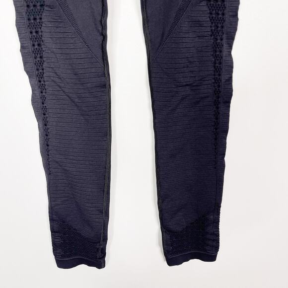 Gymshark Womens XSmall Black Energy Seamless Leggings Perforated Cut Out Workout - Picture 5 of 9